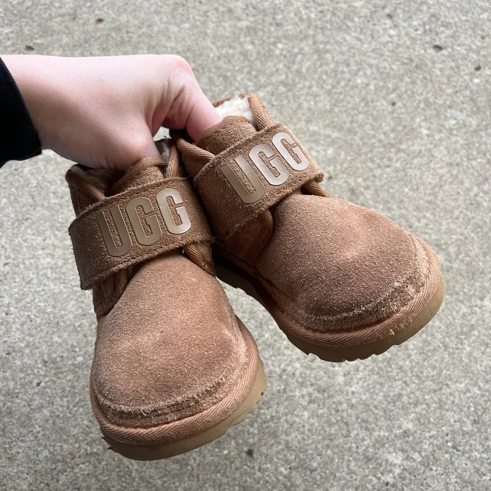 UGG Keelan Chestnut Suede Faux Fur Hook Loop Toddler Boots 1118792T Size 8